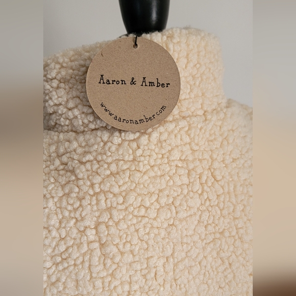 NWT Aaron & Amber Puff Vest Size Large - Picture 7 of 11